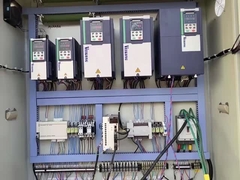 위치 제어와 함께 알루미늄 엽 비행 절단